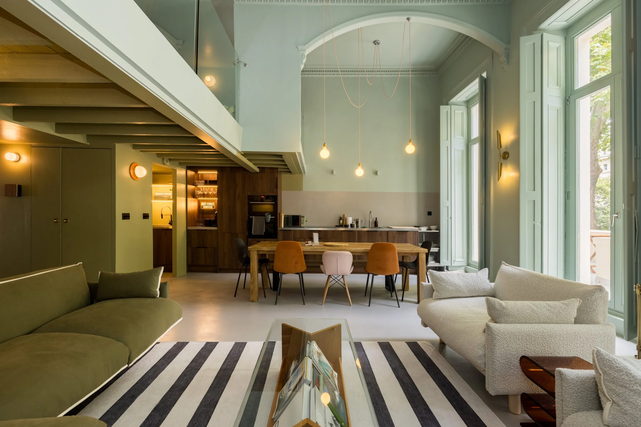 Welcome background 1